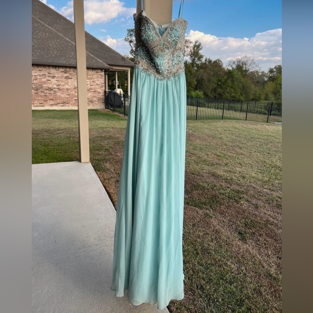 Beautiful Social Event Gown